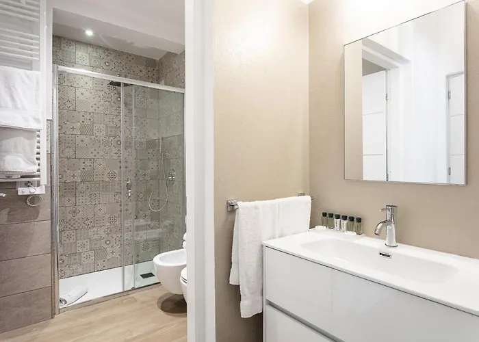 Lungomare 招待所 4*