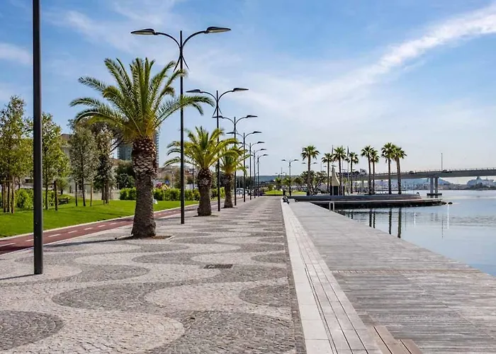 Lungomare 招待所 4*